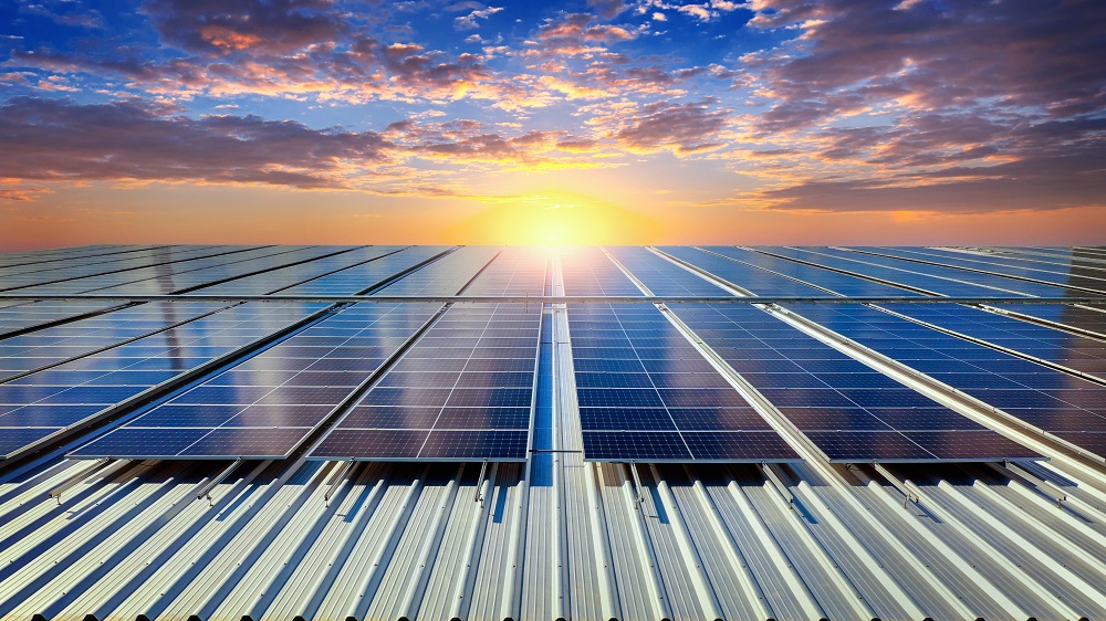 10 Powerful Reasons to Switch to Solar Energy